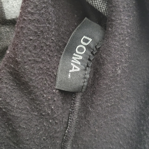 Doma Gray Windowpane Mockneck Poncho Cape - Picture 9 of 10